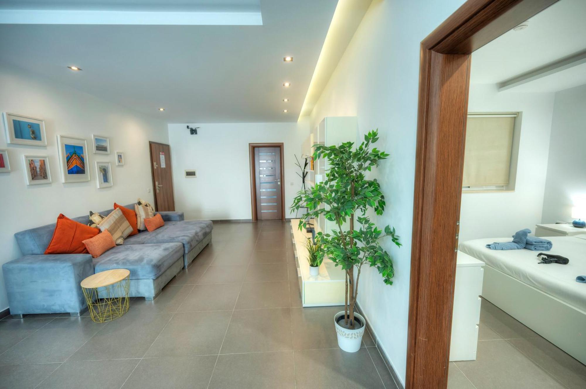 Bright & Large 2Bedrooms In Sliema Center Mpor1-1 Luaran gambar