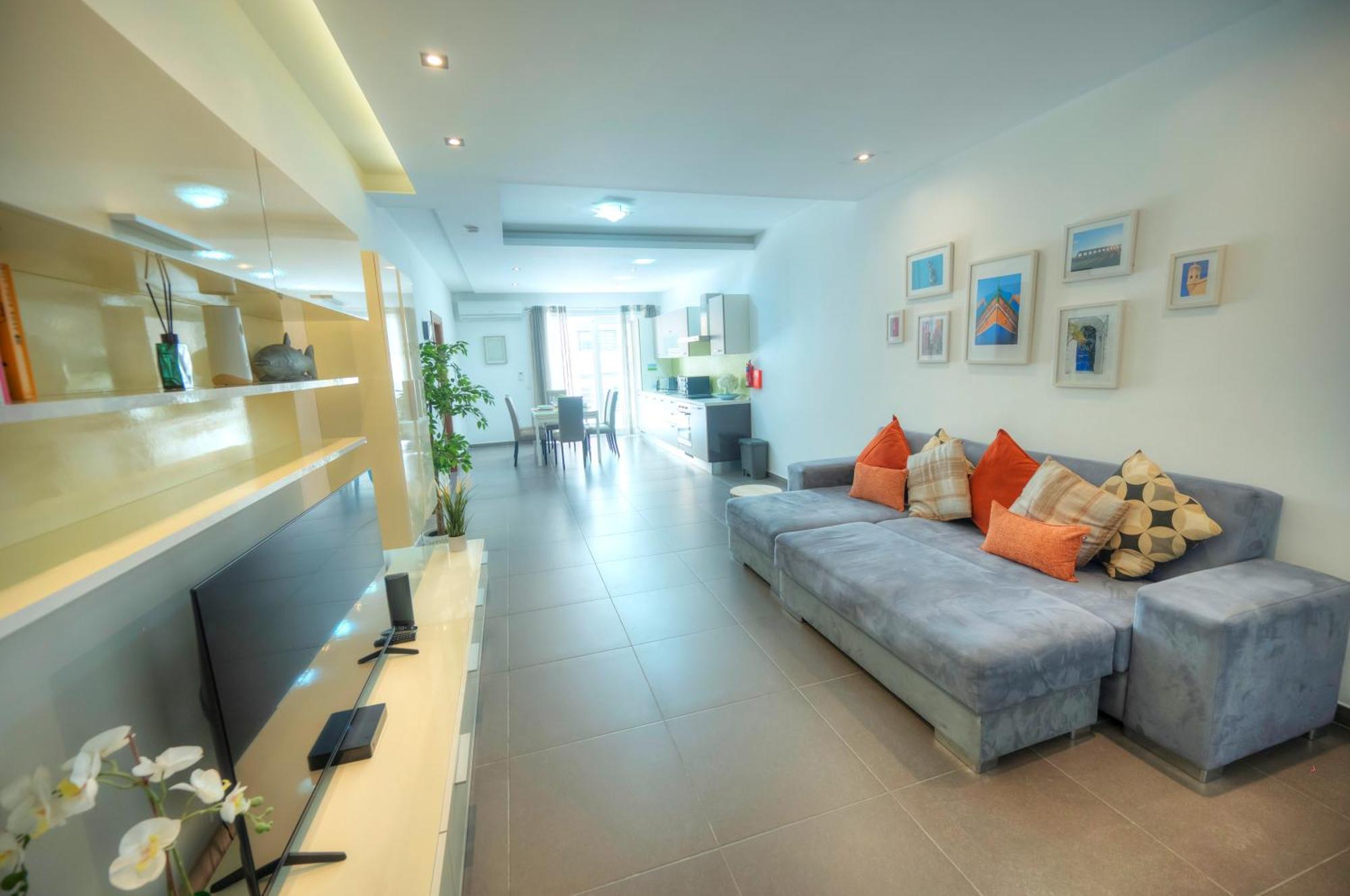 Bright & Large 2Bedrooms In Sliema Center Mpor1-1 Luaran gambar