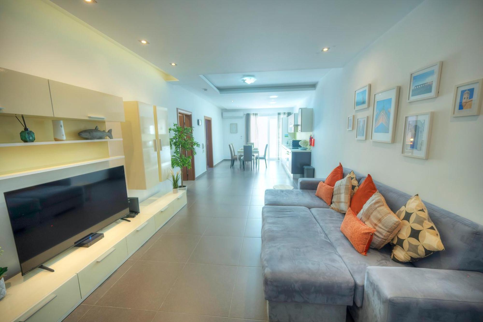 Bright & Large 2Bedrooms In Sliema Center Mpor1-1 Luaran gambar