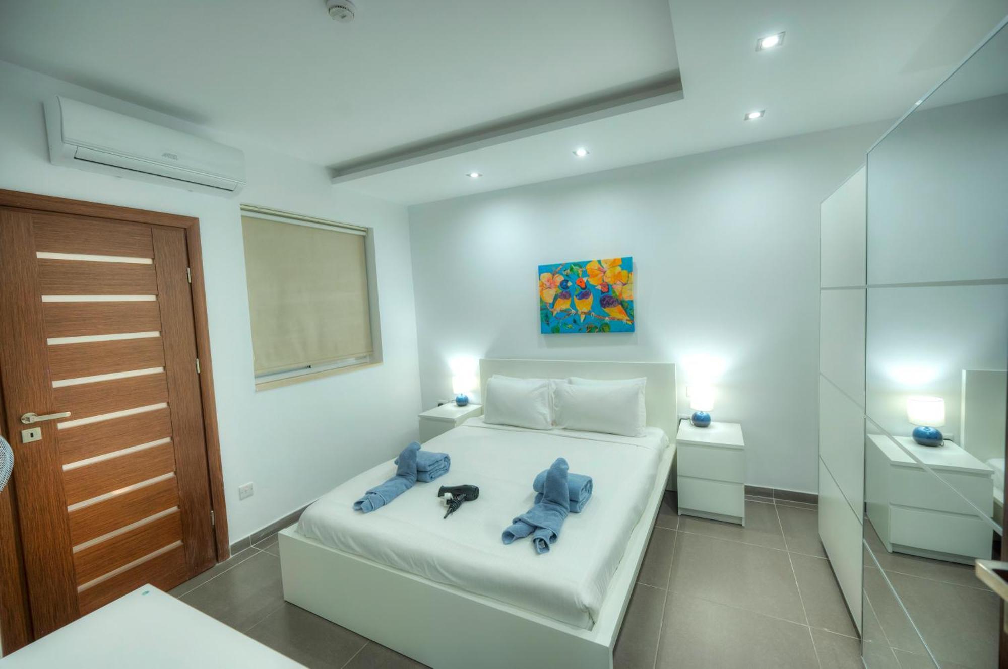 Bright & Large 2Bedrooms In Sliema Center Mpor1-1 Luaran gambar