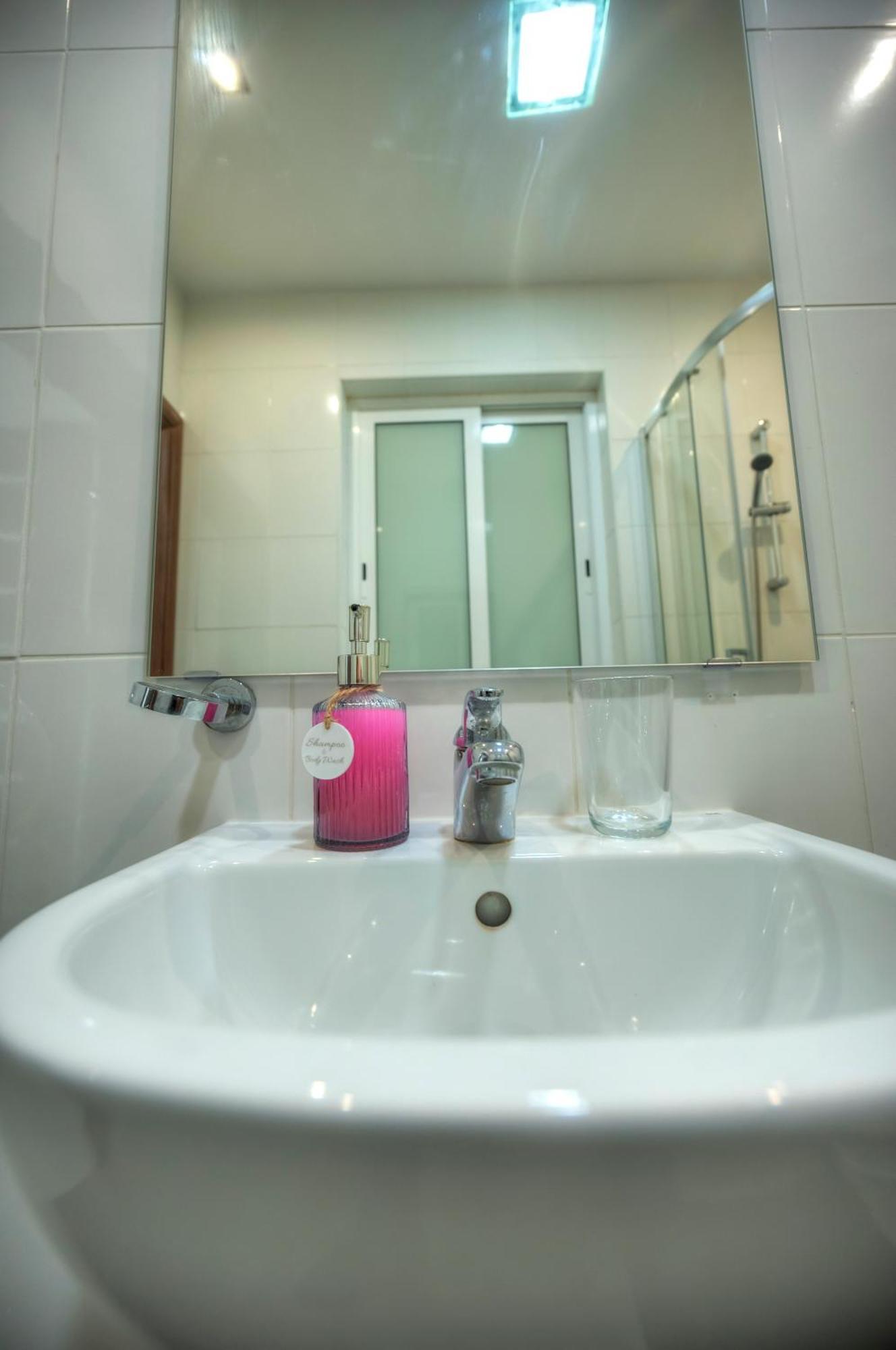 Bright & Large 2Bedrooms In Sliema Center Mpor1-1 Luaran gambar